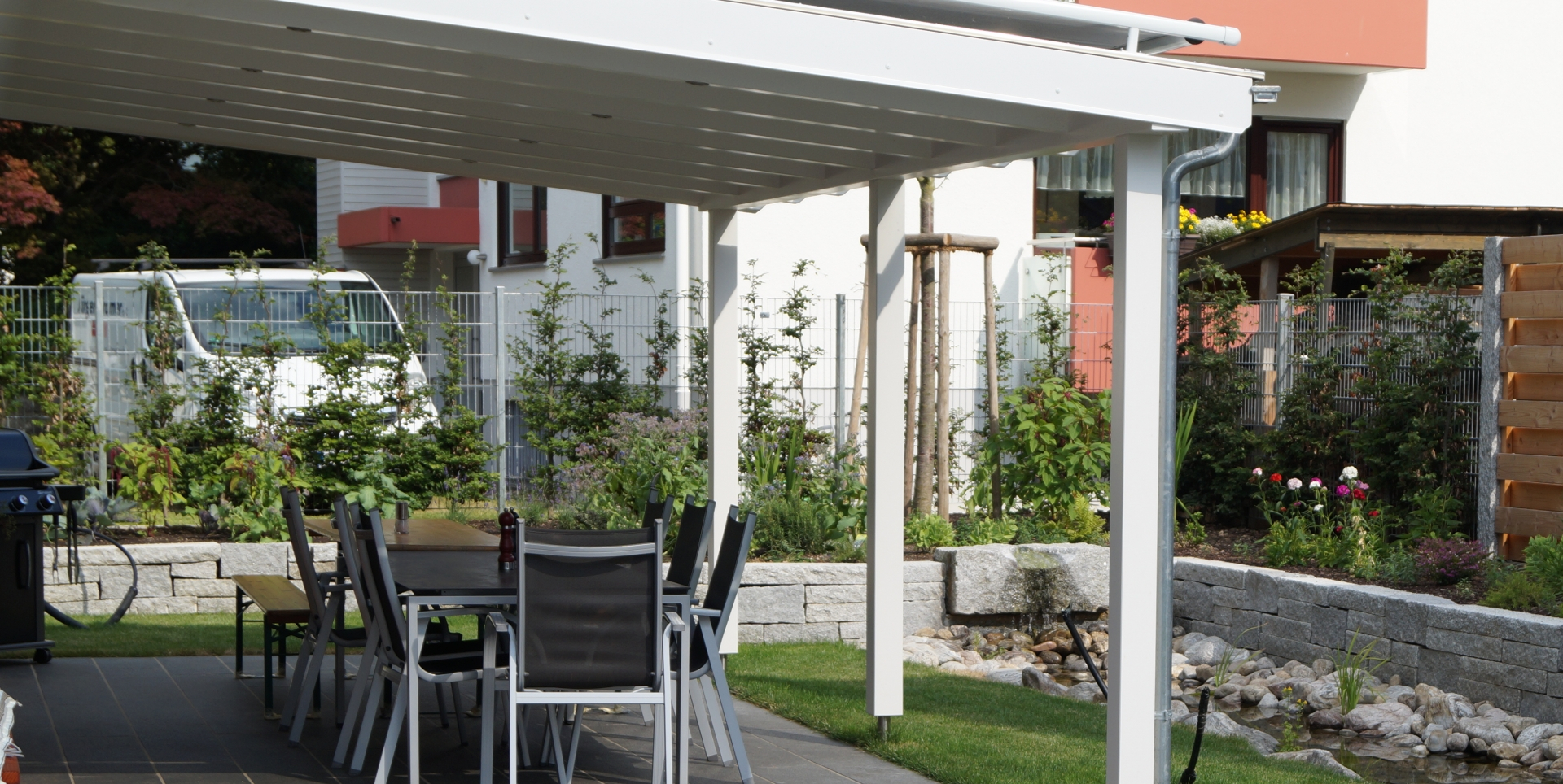 Wohn-Garten im zeitlosen Design